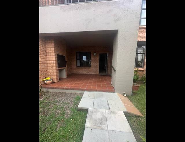 2 BEDROOM PROPERTY TO RENT IN NEWLANDS